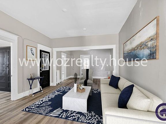 2nd image of 2803 131st St Unit 3