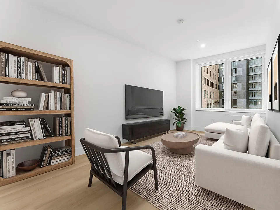 55 Broad St #613