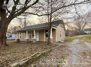 816 S Harkless Ave, Independence, MO 64050