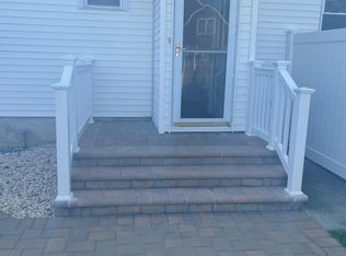 28 Sherman Ave FLOOR 2, Bethpage, NY 11714