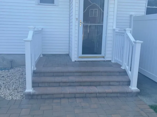 (undisclosed Address), Bethpage, NY 11714