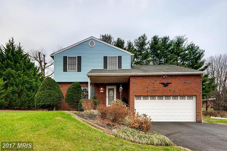 1st image of 2613 Thorny Dr