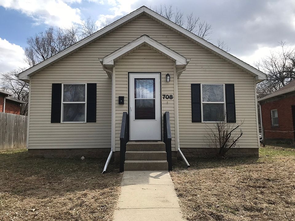 1st image of 708 E Nuckols St