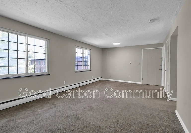 315 Beattie Ave #3 — Photo 2