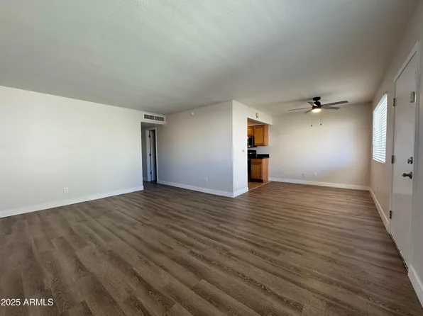 1702 W Tuckey Ln Unit 231, Phoenix, AZ 85015