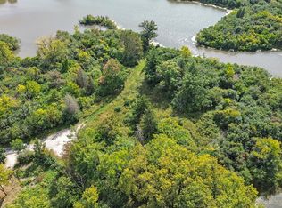 141 Breakenridge Farm, Oak Brook, IL 60523