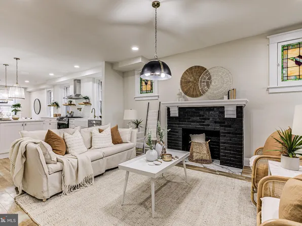 2304 Mount Royal Ter, Baltimore, MD 21217