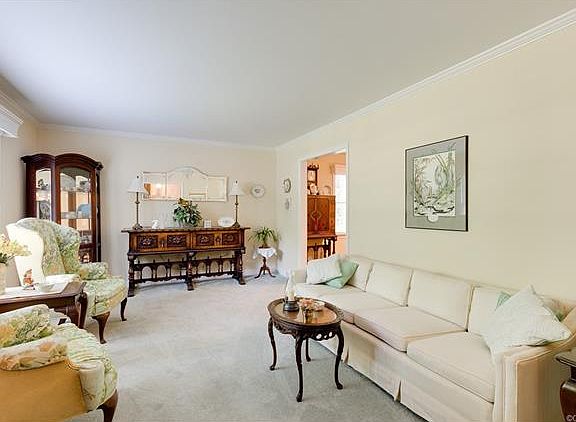 4th image of 9000 Harmad Dr
