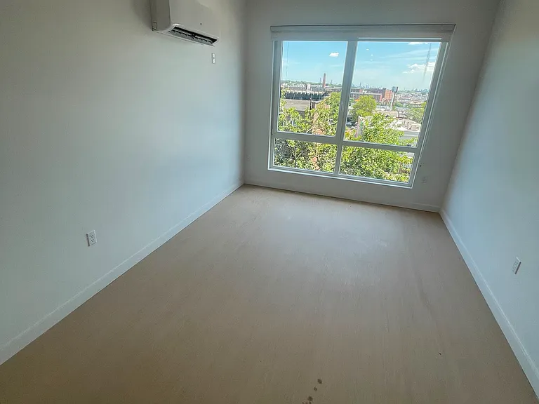 74 Webster St #B5 — Photo 3