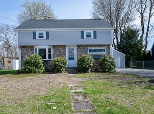 4 Carron Ln, Oxford, MA 01540