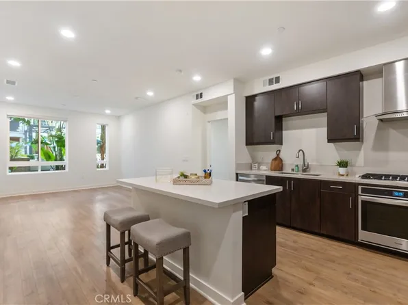 2204 Nolita, Irvine, CA 92612