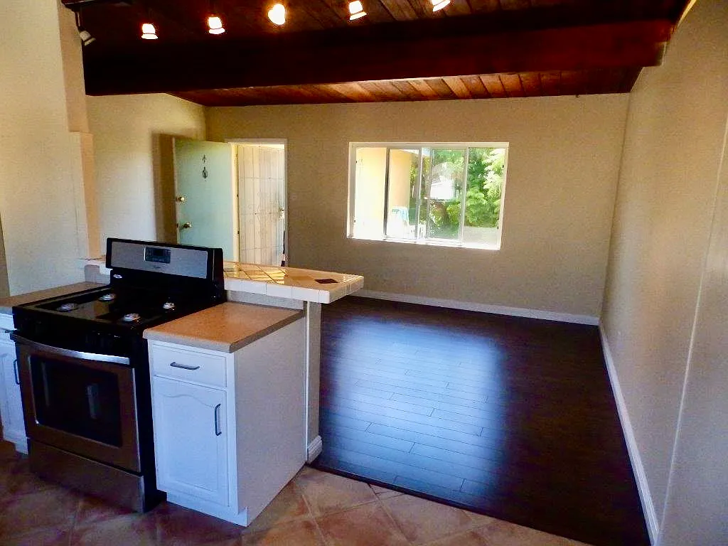 4512 Alla Road - 4 — Photo 3