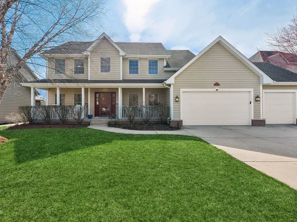 2935 N Cypress Point, Wadsworth, IL 60083