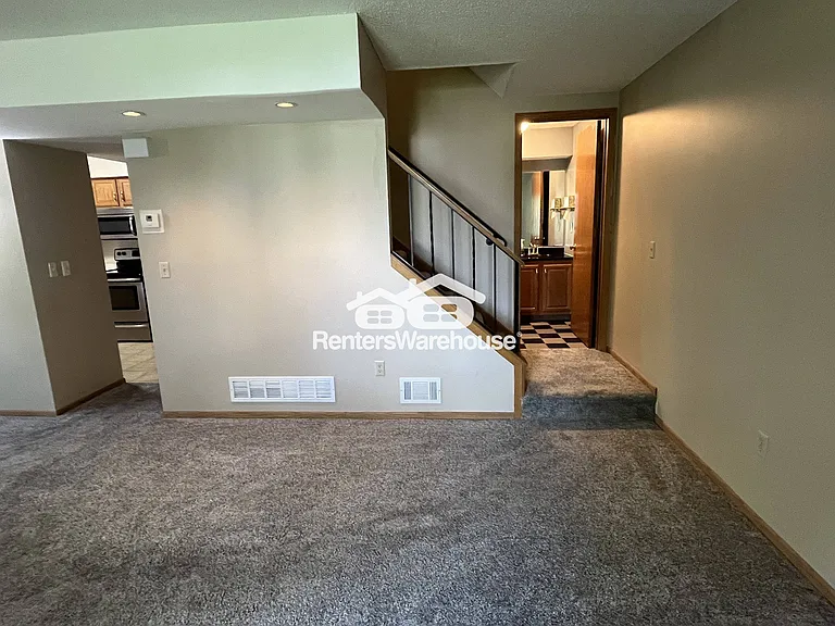 15870 Griffon Path — Photo 11