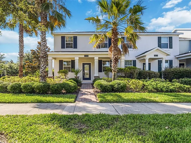 11686 Epic Ave — Photo 1