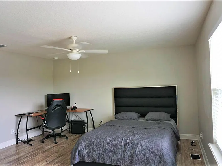 4207 Oak Lodge Way — Photo 23