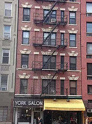 1413 York Avenue in Lenox Hill