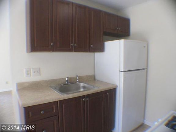5th image of 4961 Americana Dr APT 106