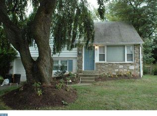 1305 Bradford Rd, Oreland, PA 19075