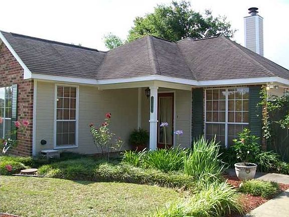 4th image of 209 Pine Valley Dr