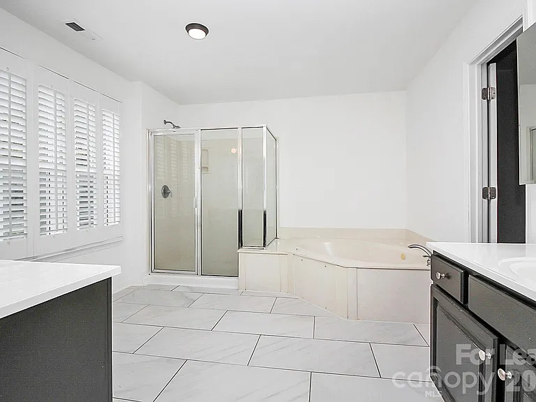 3415 Fallowbrook Forest Dr — Photo 14
