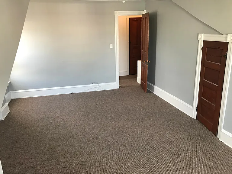 4430 Mitchell St — Photo 19