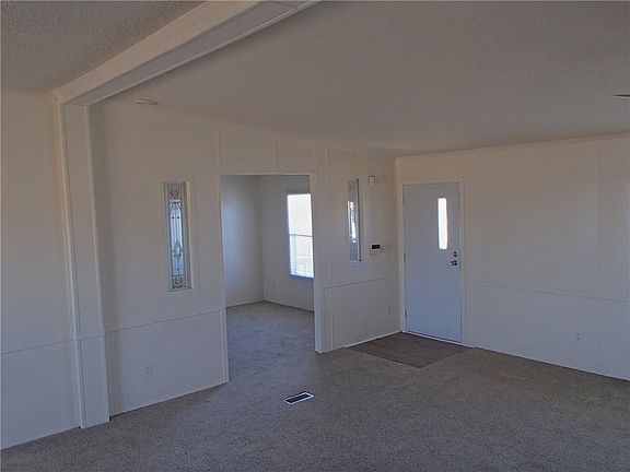 5th image of 215 Trey Ct