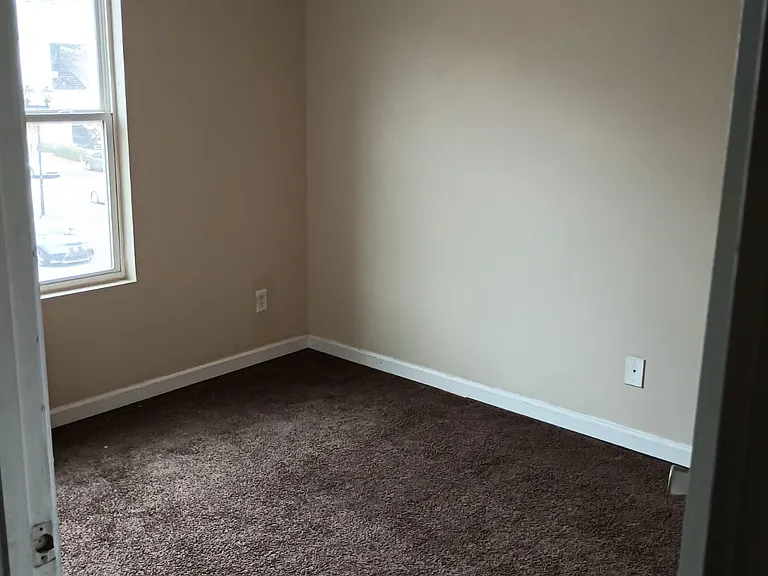 11201 Fairington Ridge Cir — Photo 6