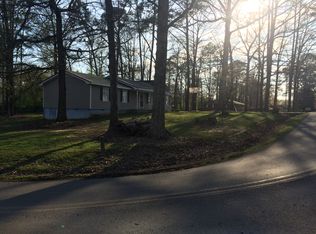 225 Hazel Ln, Dalton, GA 30721