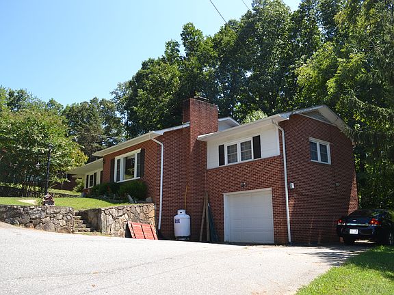 parking and garage view