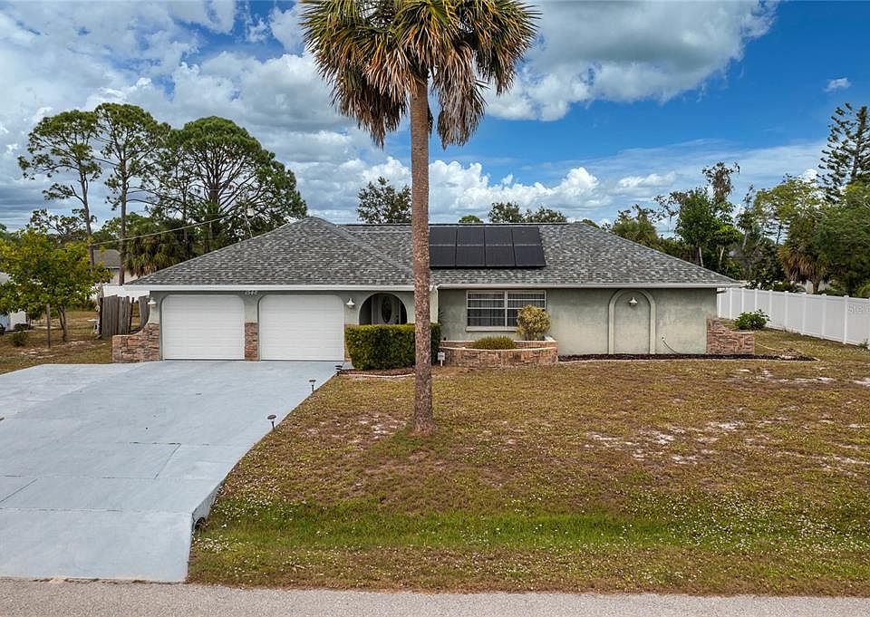 1st image of 1548 CREST DRIVE