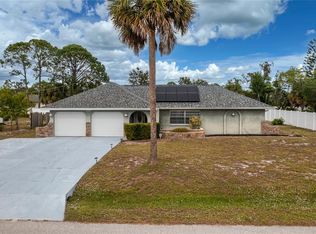 1548 Crest Dr, Englewood, FL 34223