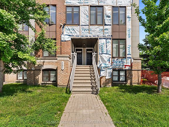 2nd image of 541 Chapman Mills Dr #A