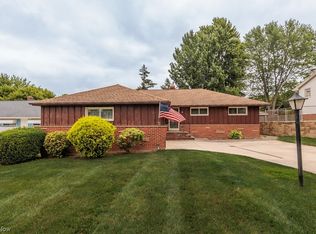 7481 Dawn Haven Dr, Parma, OH