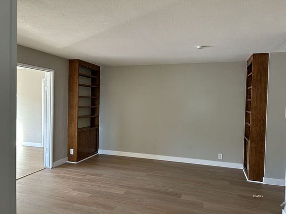5th image of 84592 12th St