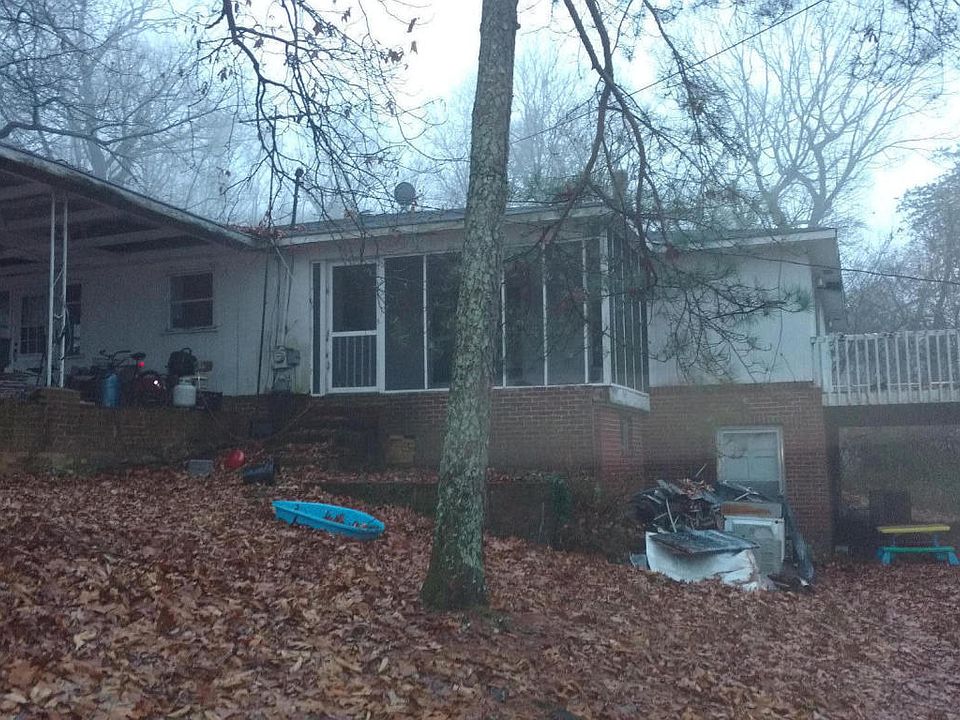 1st image of 3930 Bonny Oaks Dr