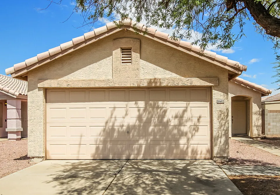 10602 W Rosewood Dr