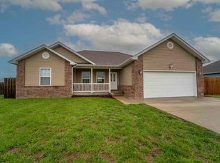 4752 S 130th Rd, Bolivar, MO 65613