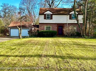 204 Oakland Dr, East Lansing, MI 48823