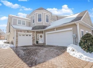 45 Tiller Ct, Staten Island, NY 10309