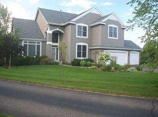 850 Foxberry Cir, Hamel, MN 55340