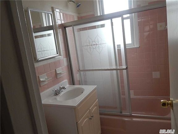 4th image of 10956 215th St #B