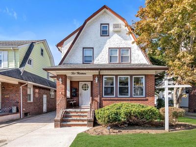 214 Plainfield Avenue, Floral Park, NY, 11001
