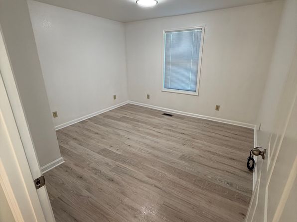 222 N Illinois Ave #222