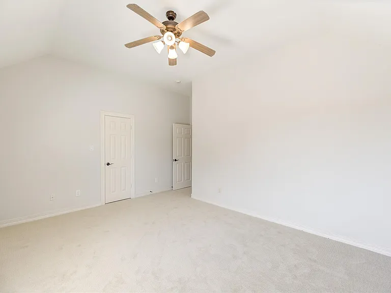 3007 Mullingar Walk — Photo 38