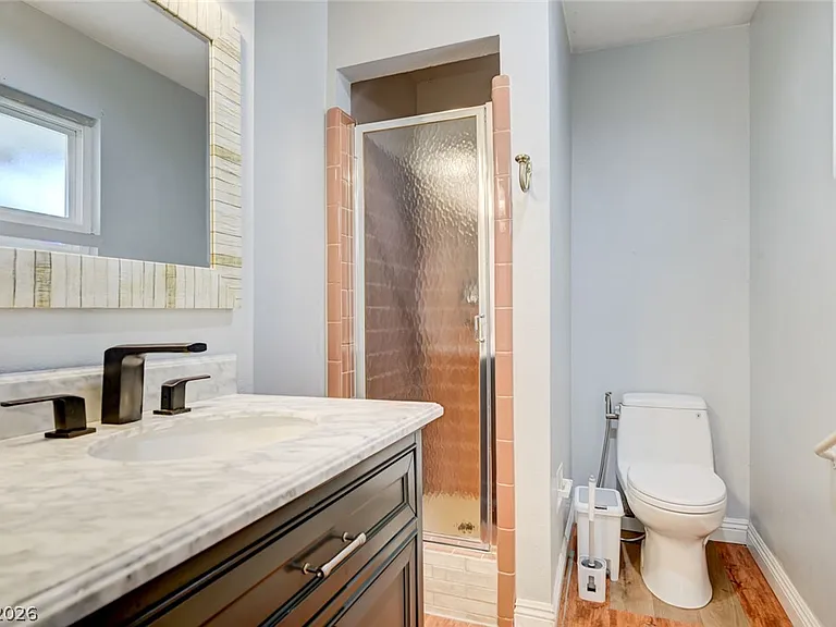 3917 W Oakey Blvd — Photo 18