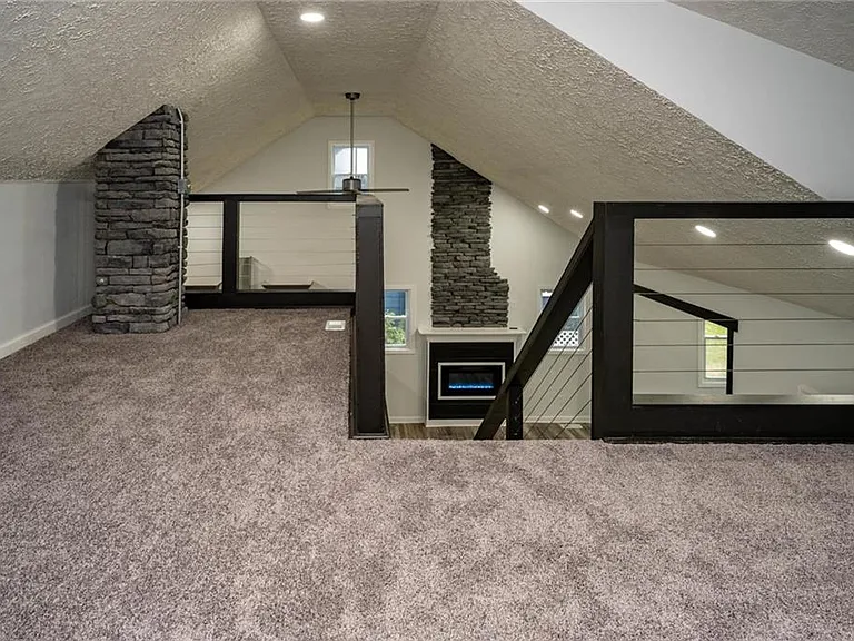 13 Benedict Dr — Photo 13