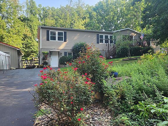3rd image of 260 Schweitz Rd
