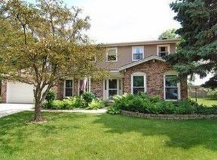 6S216 Mariwood Ct, Naperville, IL 60540