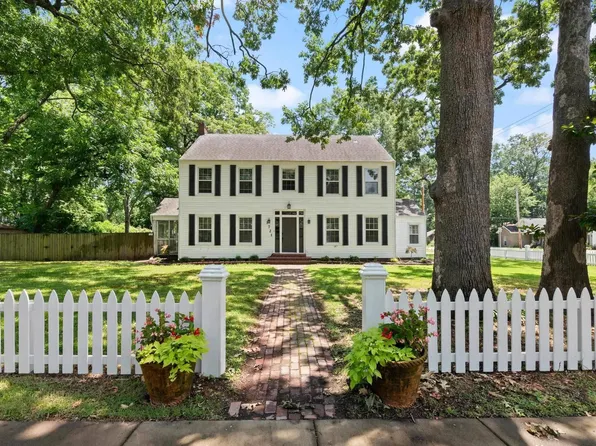 1721 Scott St, Conway, AR 72034